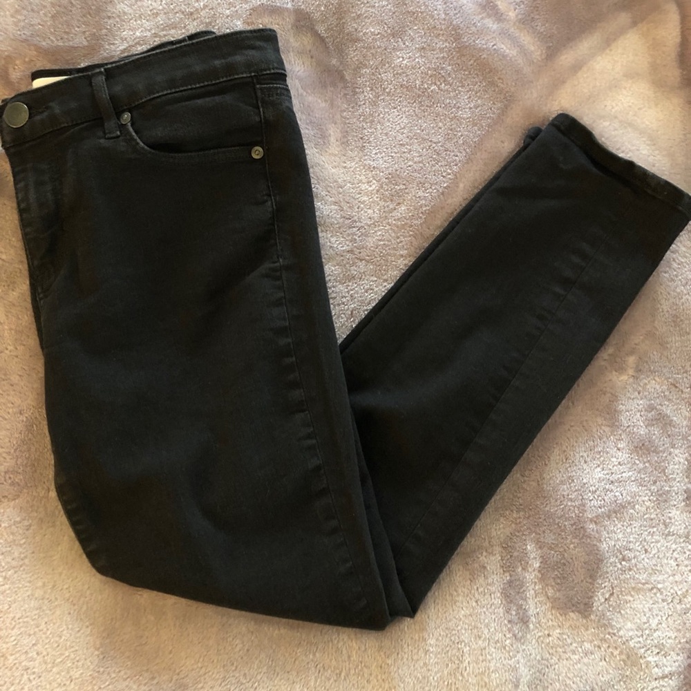 LOFT Black cropped jeans size 27